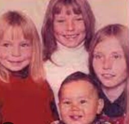 Darryl Twain with his siblings.